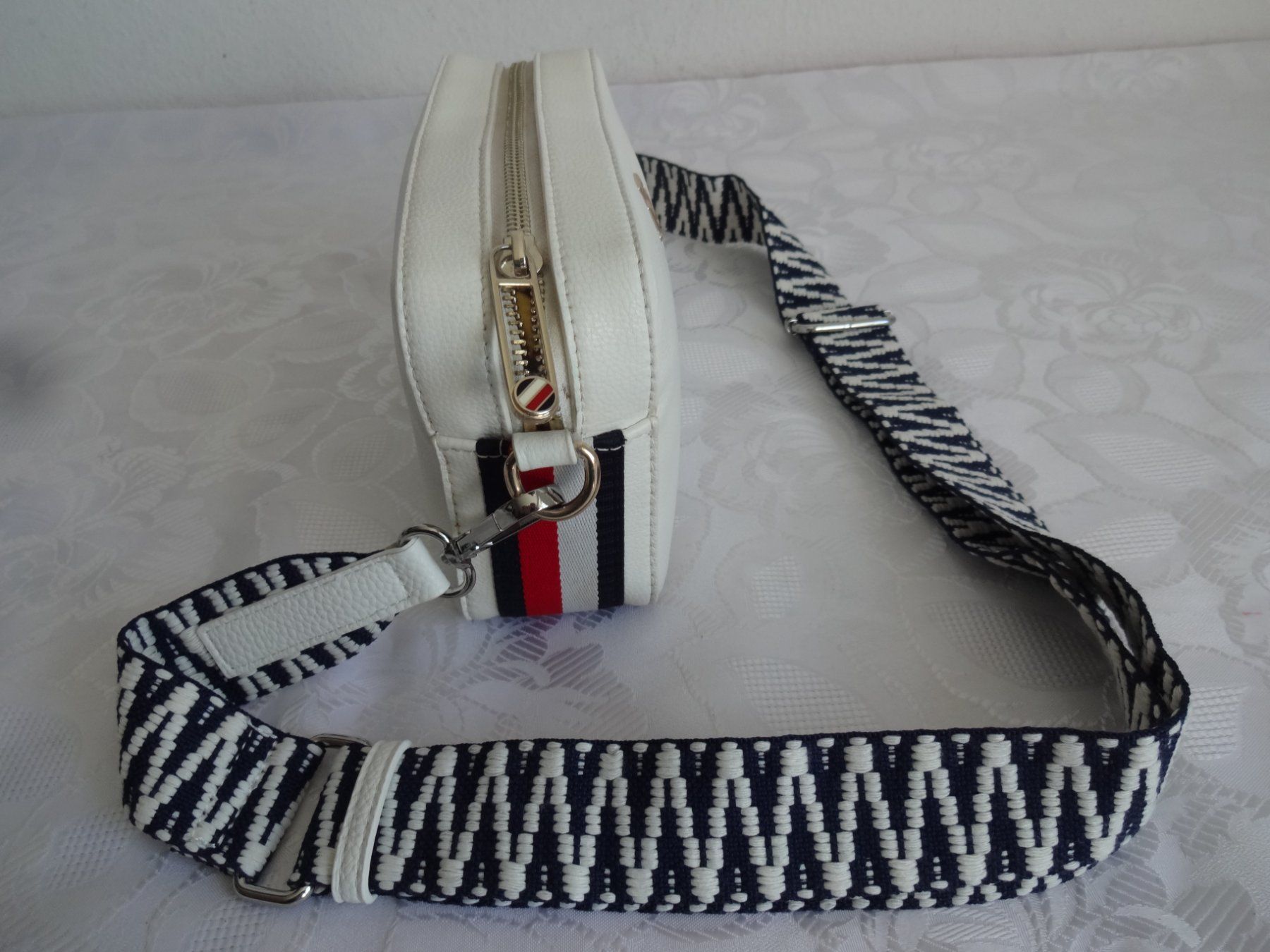 Tommy Hilfiger Borse: "" TOMMY HILFIGER "" Leder  Umhängetasche – Nuovo (secondo la descrizione) da Frauenfeld venduto da rey06 2