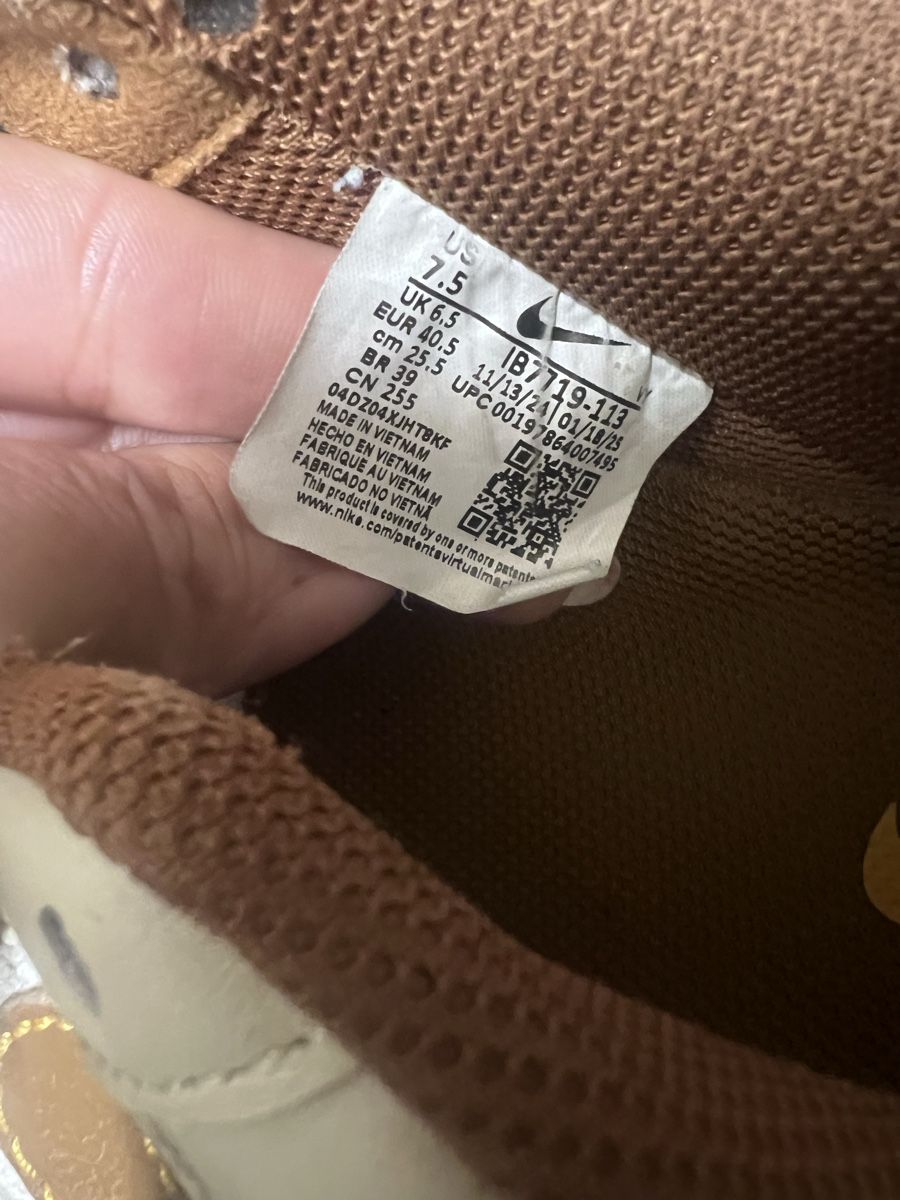 Nike Chaussures hommes: Nike Schuhe – D'occasion à Küsnacht ZH par naz_w5nn 1