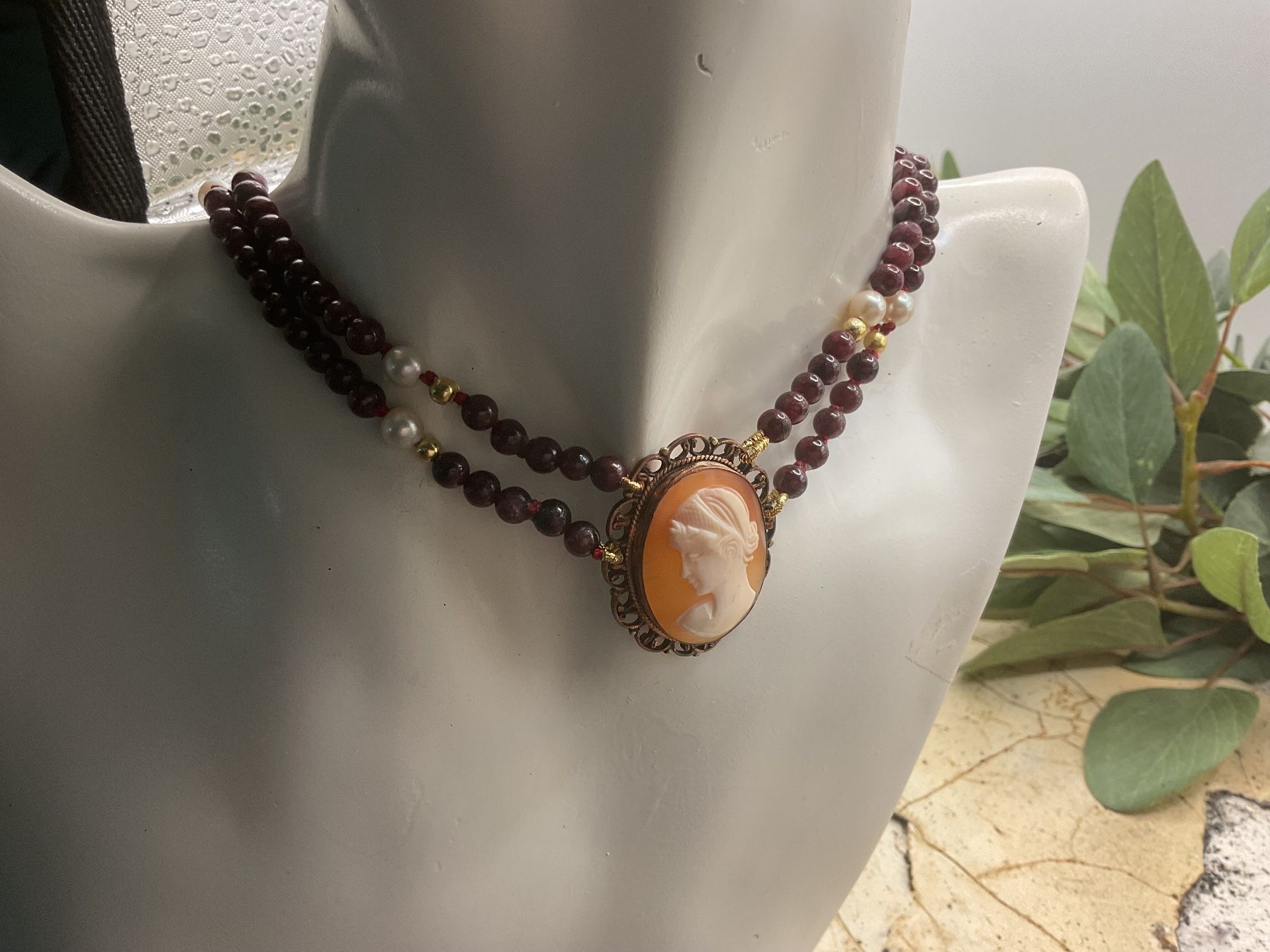 Catenine: Antike Kropfkette Muschelgemme, Granat – Usato da Luzern venduto da S.Kern01 1