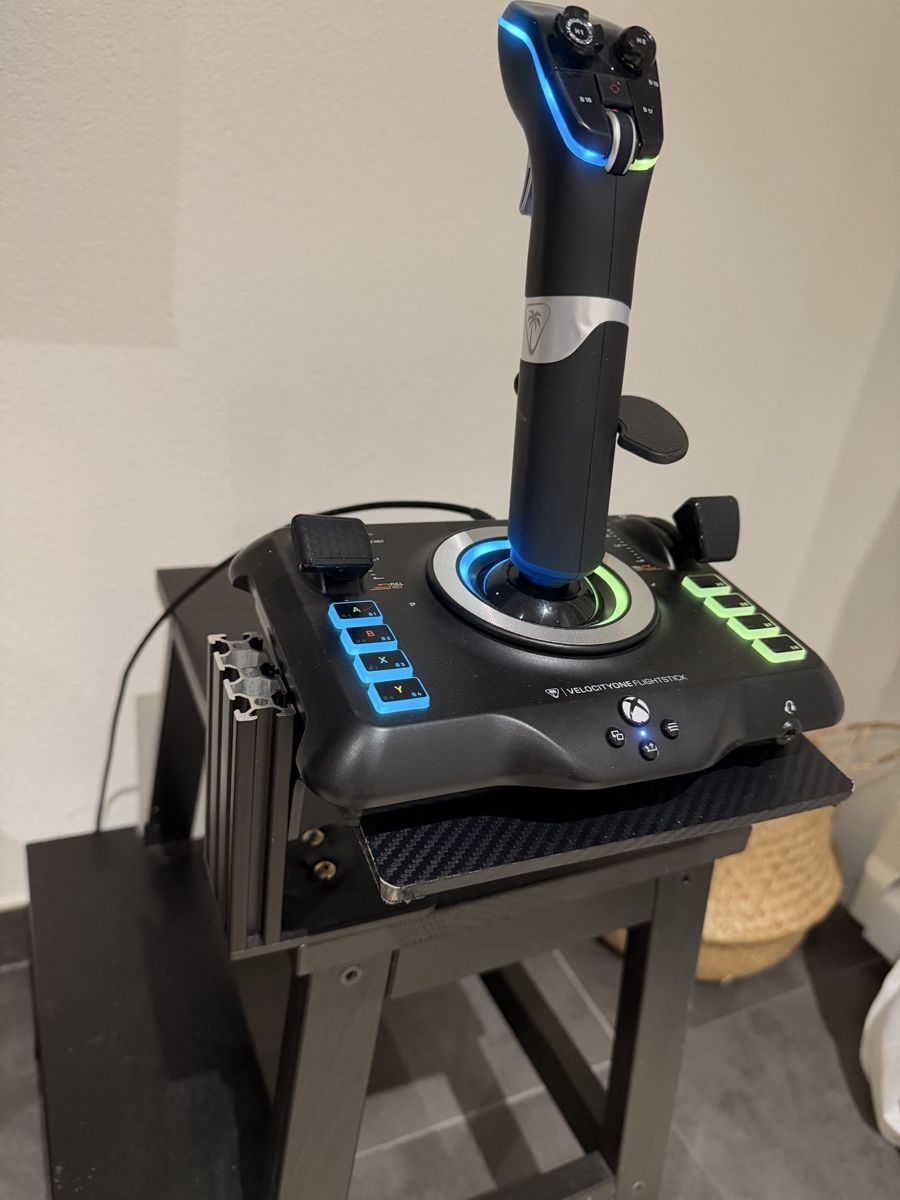 Controller: Velocityone Flightstick Pc/Xbox – Defekt aus Vétroz von fre_b2fh 1