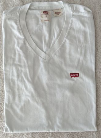 Levis Herren T-Shirt weiss V-Ausschnitt Grösse M neuwertig