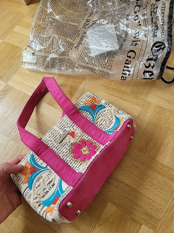 Taschen für Damen: Gallian, de Dior. Sac de luxe. – Gebraucht aus Petit Lancy von Andrey9 1