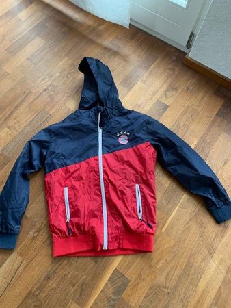 FC Bayern München, tolle Jacke, Grösse 176