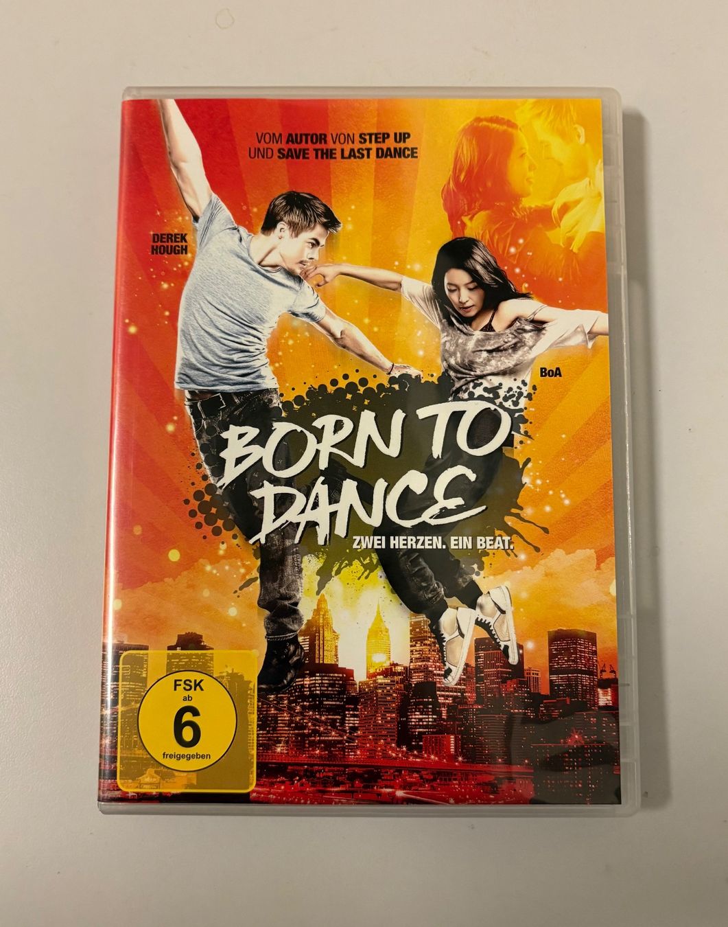Alle DVDs: DVD Born to dance – Gebraucht aus Basel von tif_m2h6