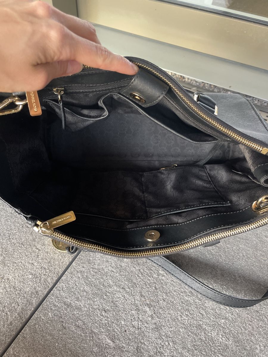 Michael Kors Borse da donna: Elegante Michael Kors Tasche in Schwarz – Usato da Adliswil venduto da jota_ 2