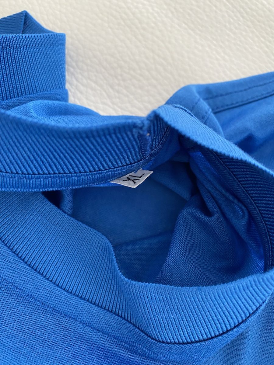 Givenchy T-Shirts: Givenchy Tshirt – Gebraucht aus Opfikon von Luis144 6