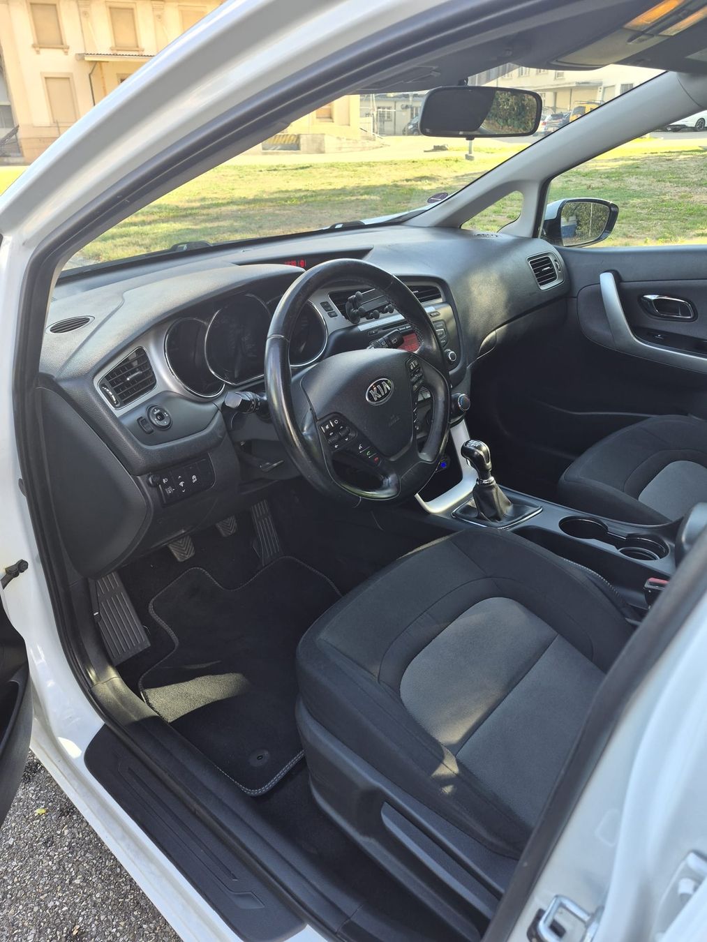 Kia Automobili: Kia Ceed 1.6 GDI – Usato da Biberist venduto da Goni43 4