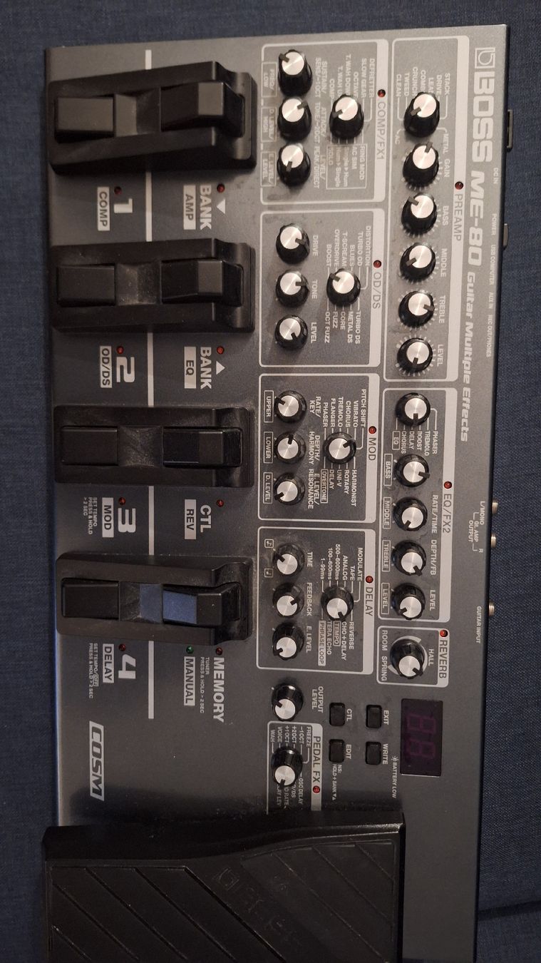Boss Musikinstrumente: Boss Me-80 – Neu (gemäss Beschreibung) aus Luzern von Black_Rock 1