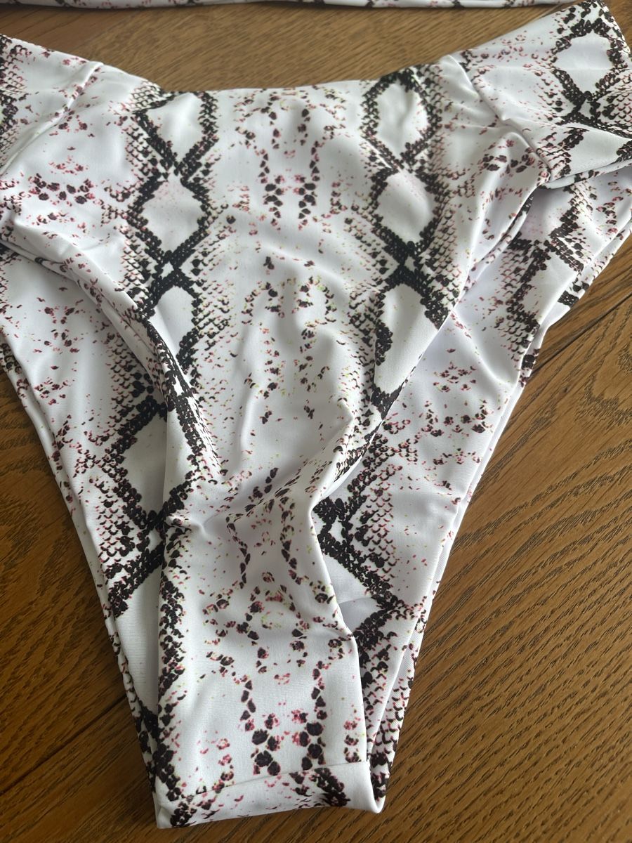 Costumi da bagno & Bikini: Bikini Schlangenoptik Gr M Neu – Nuovo (secondo la descrizione) da Bassersdorf venduto da Sandy456 1