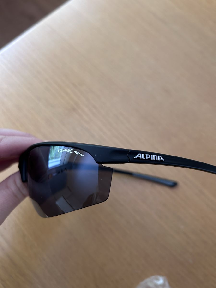 Alpina Occhiali & Lenti: Alpina Sonnenbrille mit Wechselgläser – Usato da Näfels venduto da carlaleuz 1