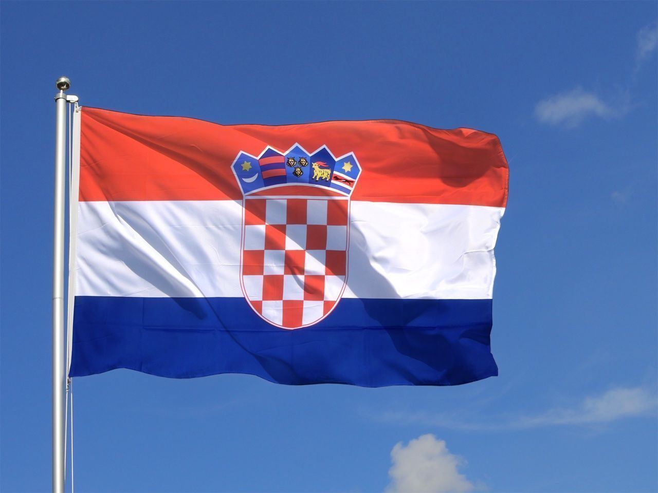 Bandiere: KROATIEN FAHNE 90x150 – Nuovo e nell'imballaggio originale da Zürich venduto da LIQUIDATOR.CP
