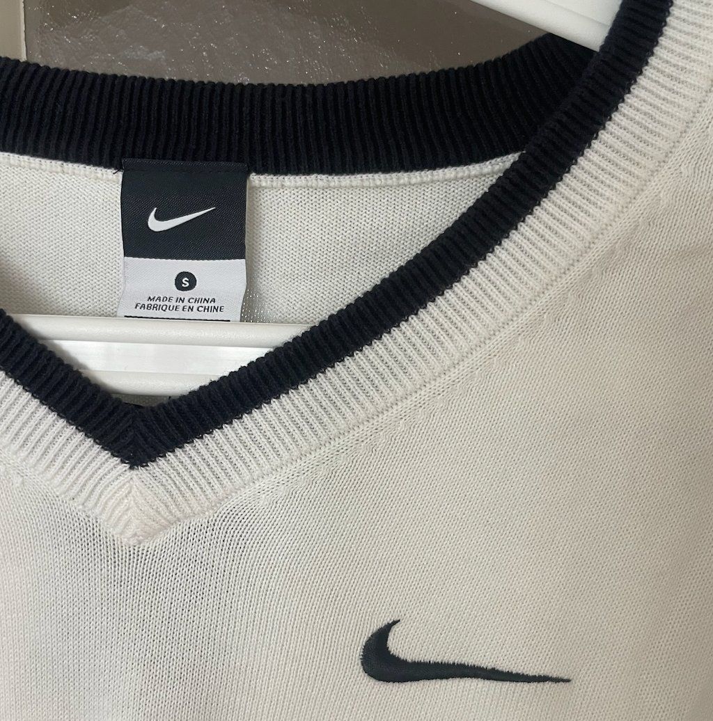Nike Pullover & Sweatshirts: Nike Pullover – Neu (gemäss Beschreibung) aus Zürich von rob_z62d 2