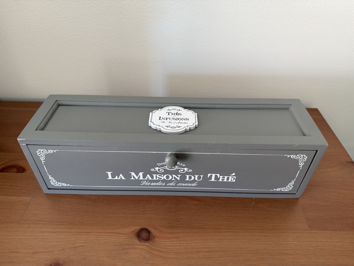 Altro per la casa: Teebox Maisons du Monde Holz grau Organizer – Usato da Lugano venduto da rebecca.wardrobe