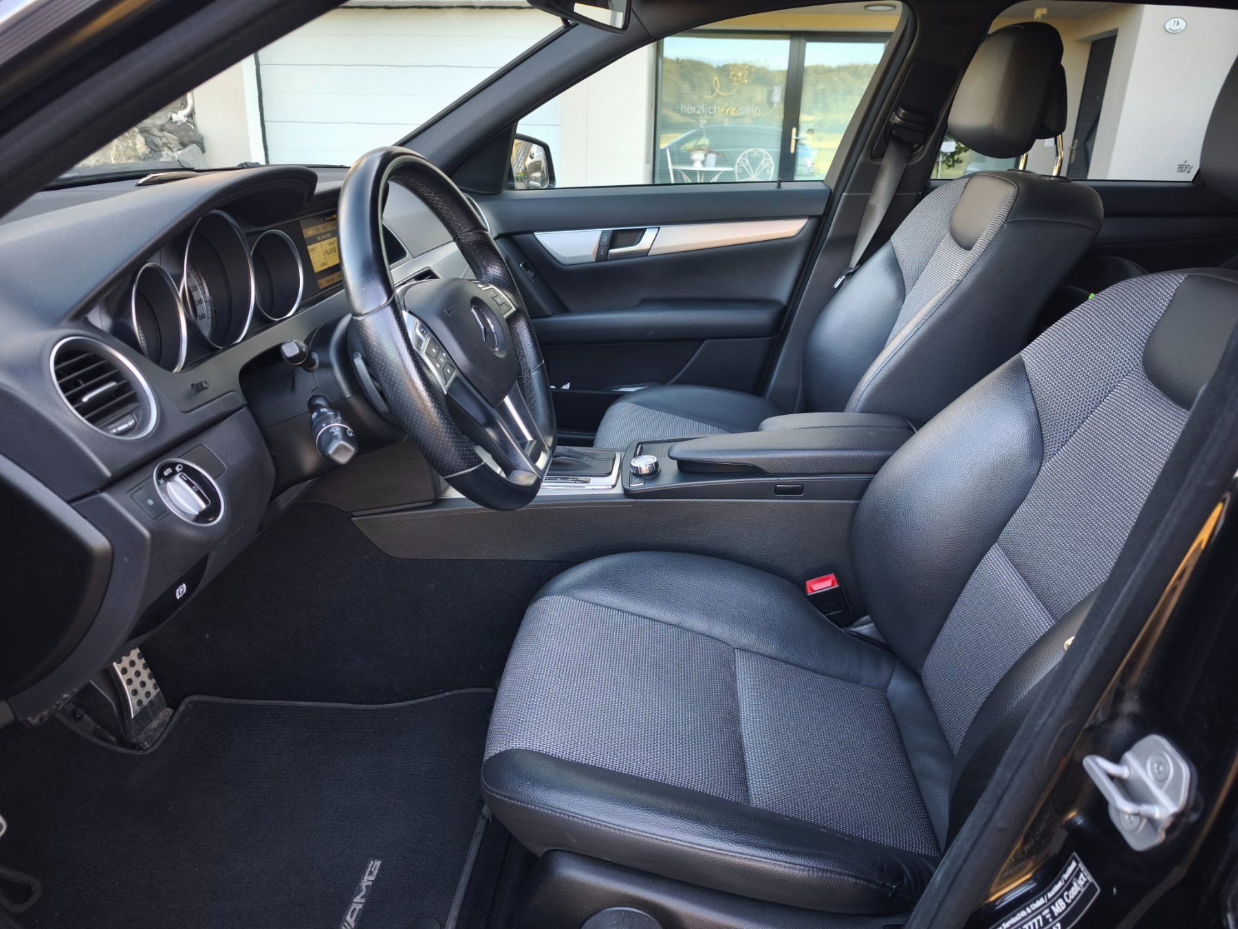 Mercedes-Benz Autos: Mercedes Benz C 180 T – Gebraucht aus Buchs LU von shaq-attack 5