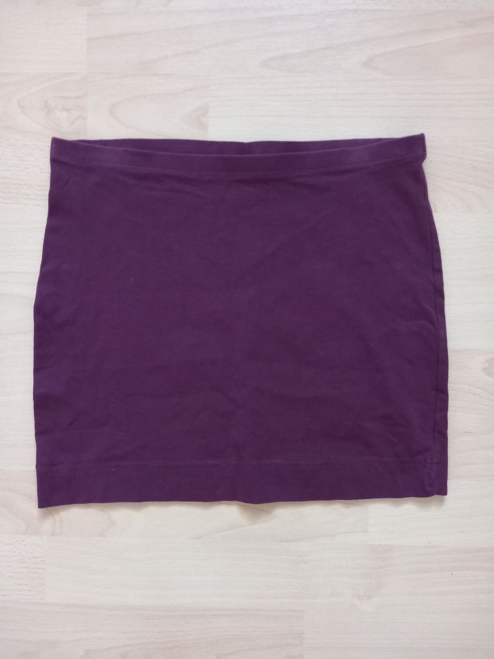 H&M Gonne: Jupe moulante bordeaux Taille S – Usato da Faoug venduto da per_kp6r