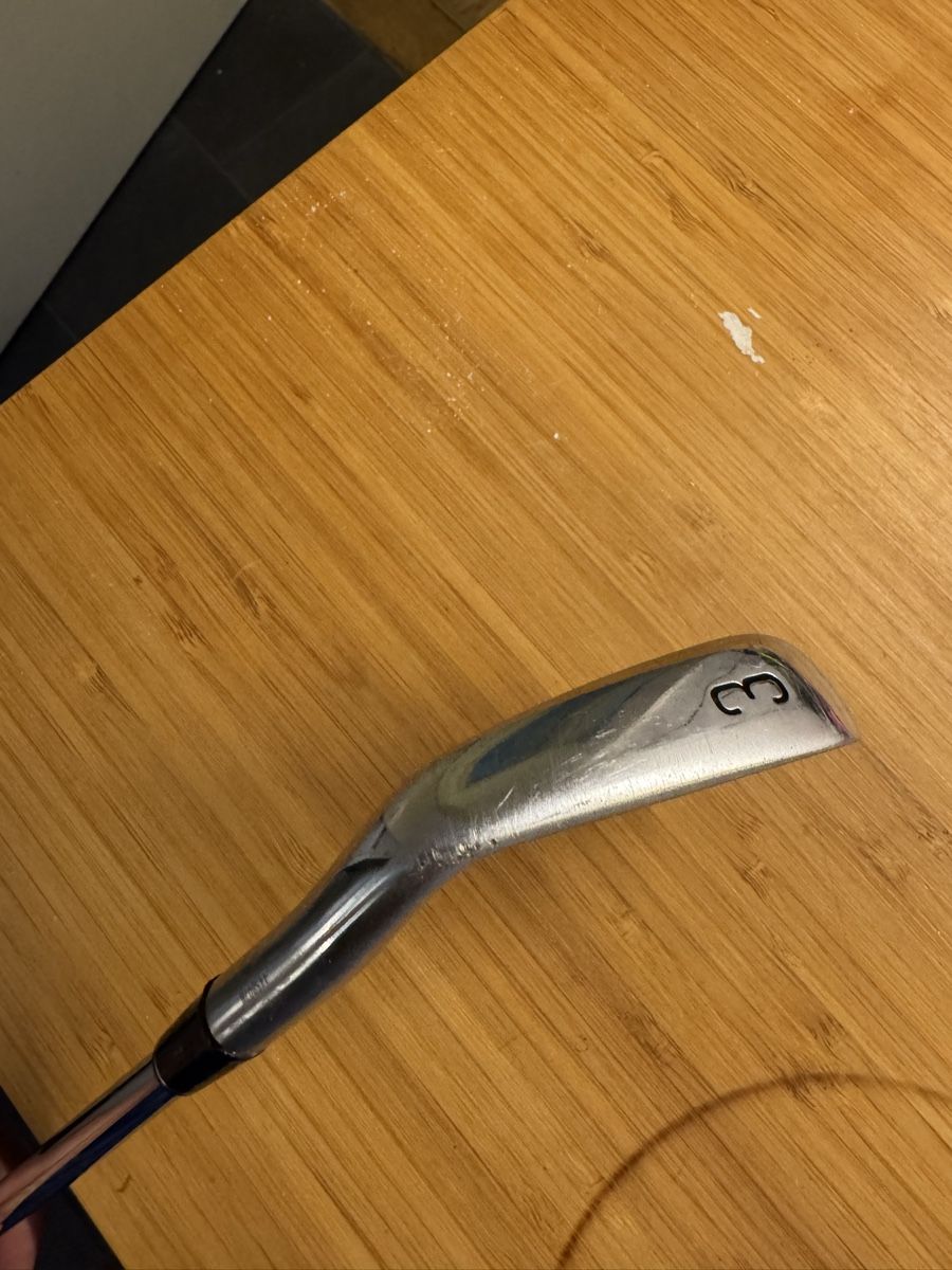 Titleist Schläger & Sets: Titleist T200 Eisen 3 Accra Schaft – Gebraucht aus Zürich von BFM654