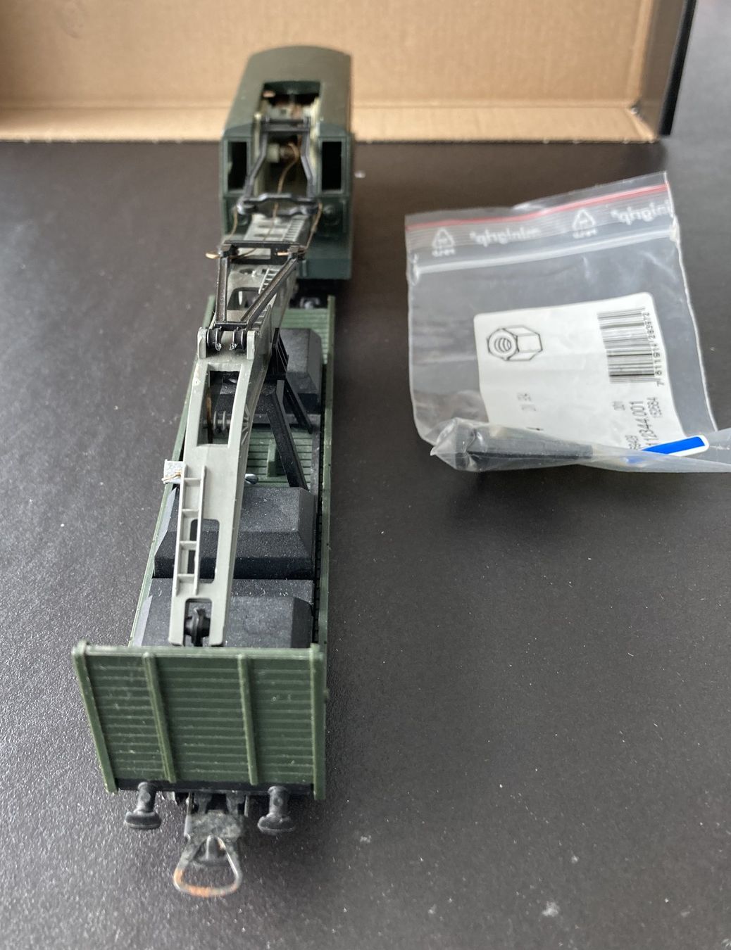 Lima Modellini di ferrovie: Lima Wagon grue DB – Usato da SION venduto da Patrick1950 2