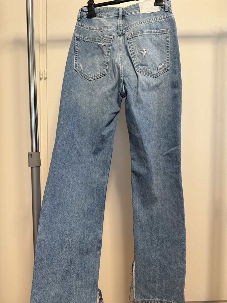 Bershka Jeans: Bershka Jeans Straight Leg, Gr. 38 – Gebraucht aus Thun von tat_zb9b 3