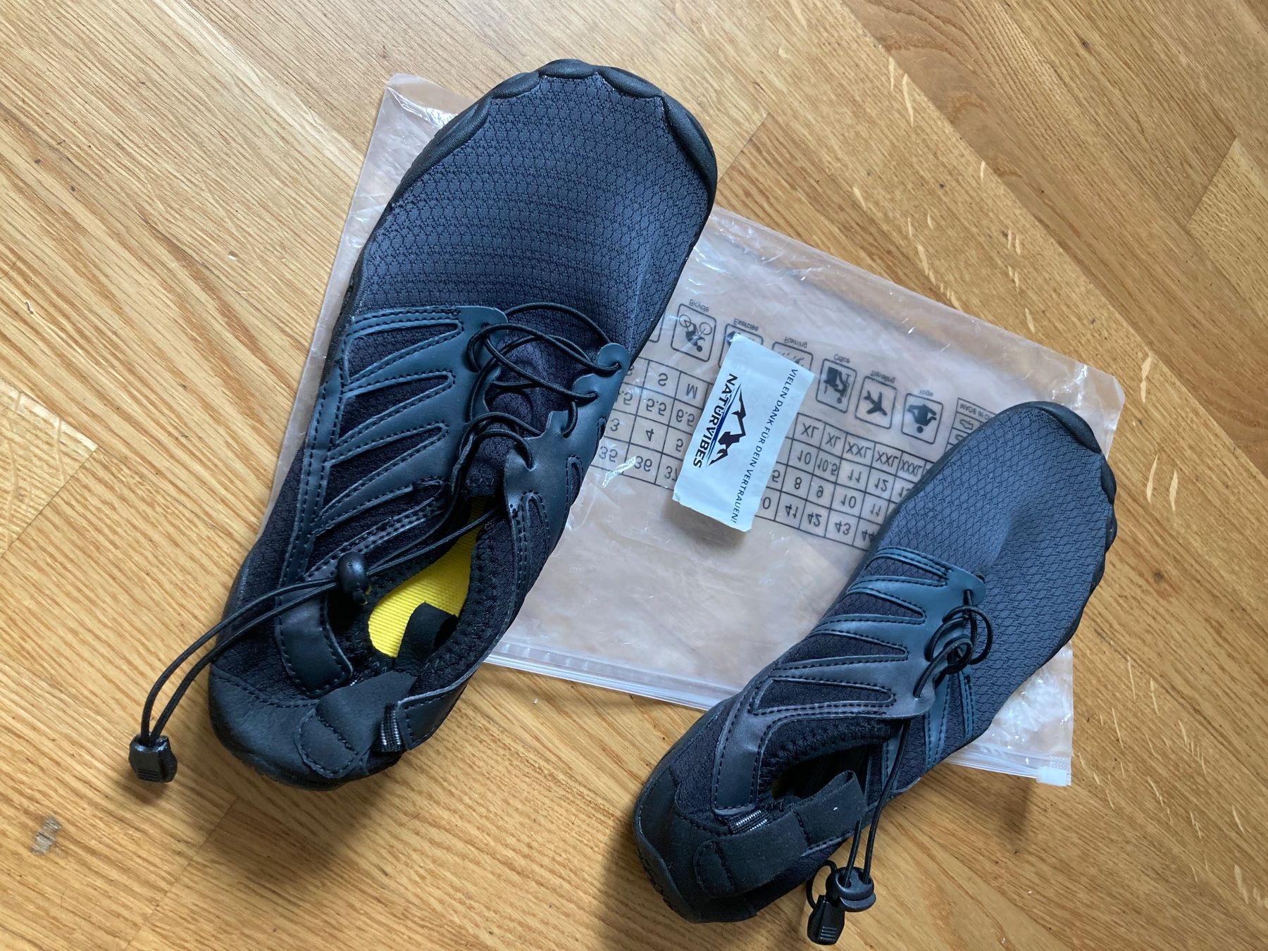 Chaussures hommes: Neue Barfussschuhe – Neuf avec emballage d'origine à Zürich par Harobed83