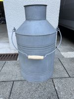 Milchkanne Zink grau mit Holzgriff 48cm Höhe guter Zustand