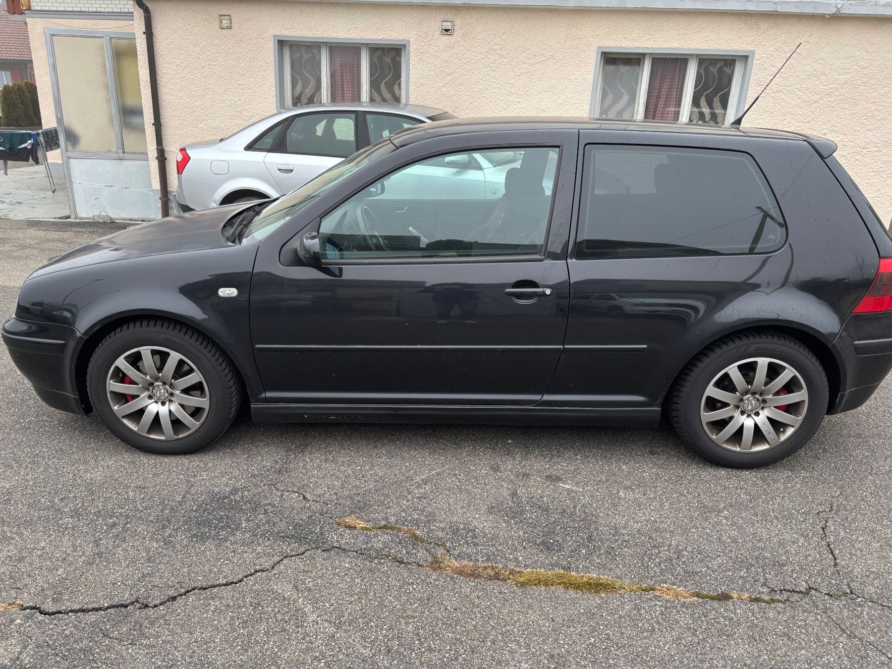 VW Autos: Golf 4 Modell 25years – D'occasion à Alterswil FR par kla_d2fp 1