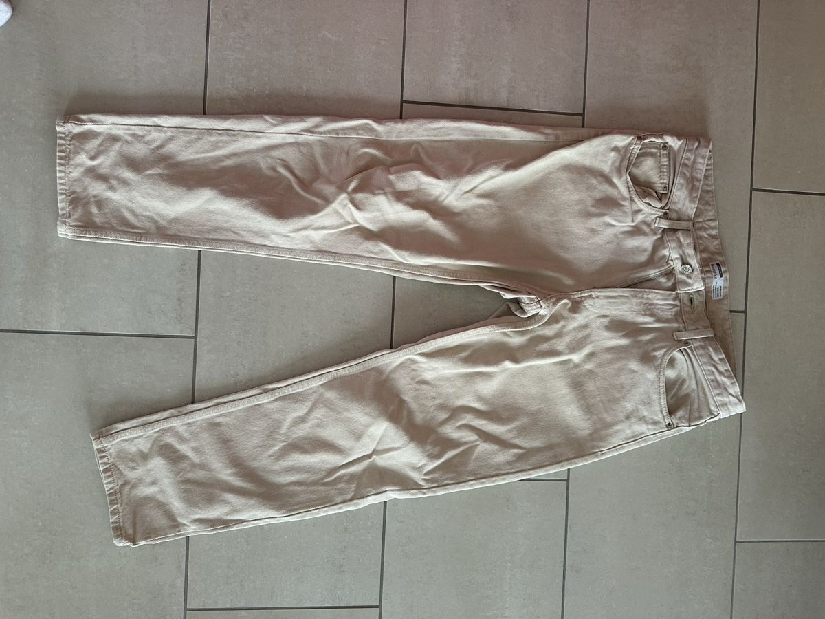 Bershka Jeans: Bershka relaxed fit - Gr. 32 – Nuovo (secondo la descrizione) da Zürich venduto da SunnySeller 1