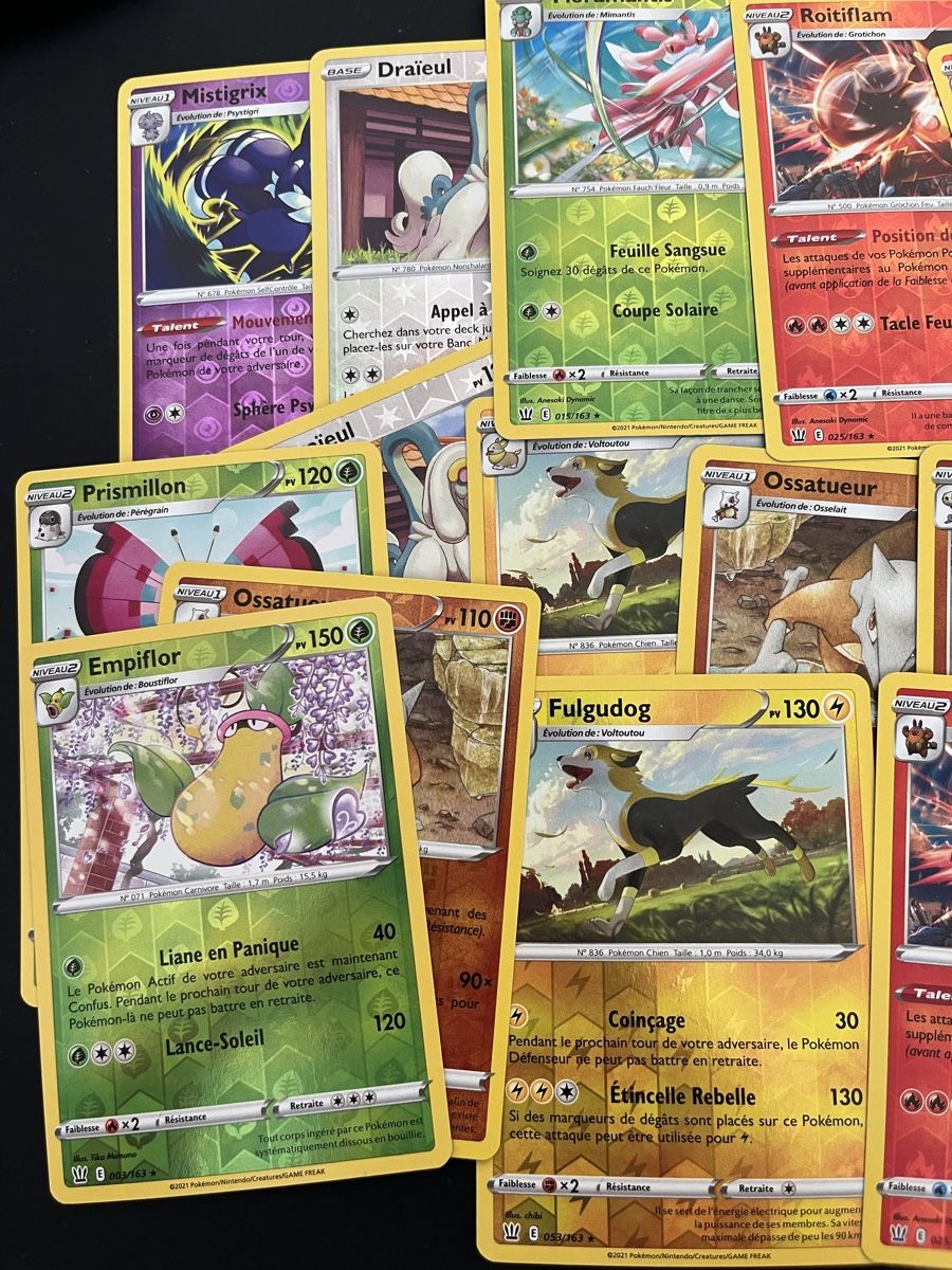 Pokémon Sammelbilder & Trading cards: 25 cartes Pokémon rare reverse EP Styles de Combat FR  – Neu (gemäss Beschreibung) aus Les Avanchets von lunedeneige.shop 1