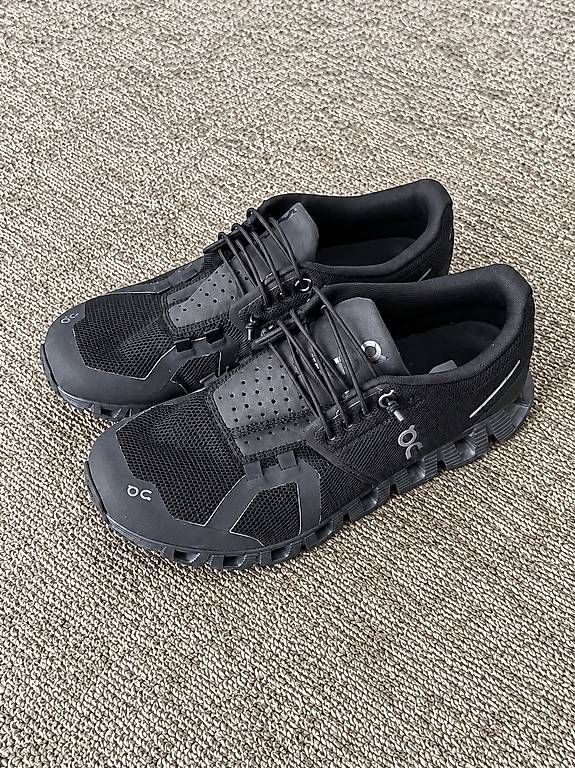 Scarpe da donna: On Cloud Sneaker Damen Gr. 37 – Usato da Steffisburg venduto da blo_68f2