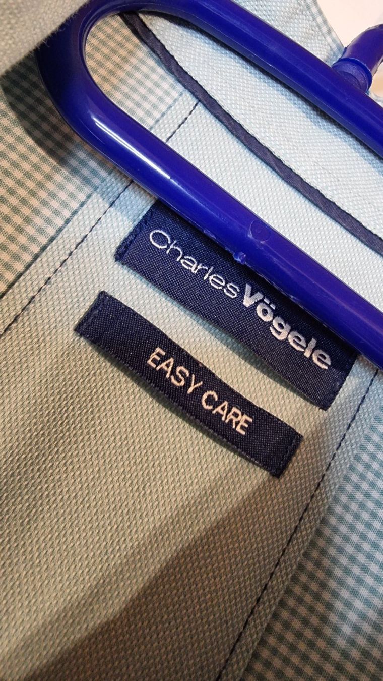 Hemden: Easy Care CV Hemd Größe 43/44 – Gebraucht aus Wald ZH von Martin79 5