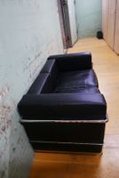 2er Sofa Leder schwarz mit Metallrahmen HE004