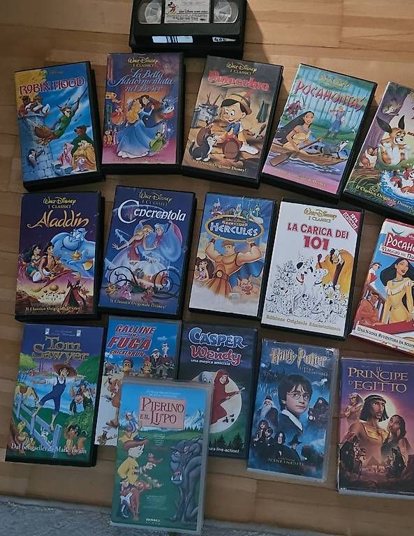 Alle VHS: Walt Disney VHS videocassette – Gebraucht aus Roggliswil von Amita59