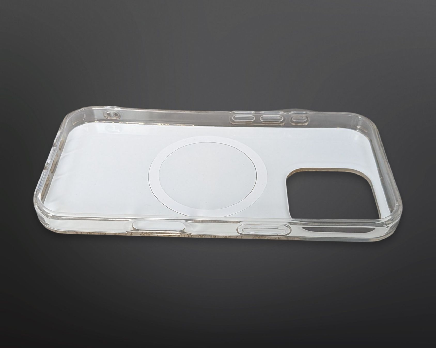 Guess Coques & Protection écran: GUESS iPhone 16 Pro Hülle – Neuf (Voir description) à Suhr par Restwert_Suhr 6