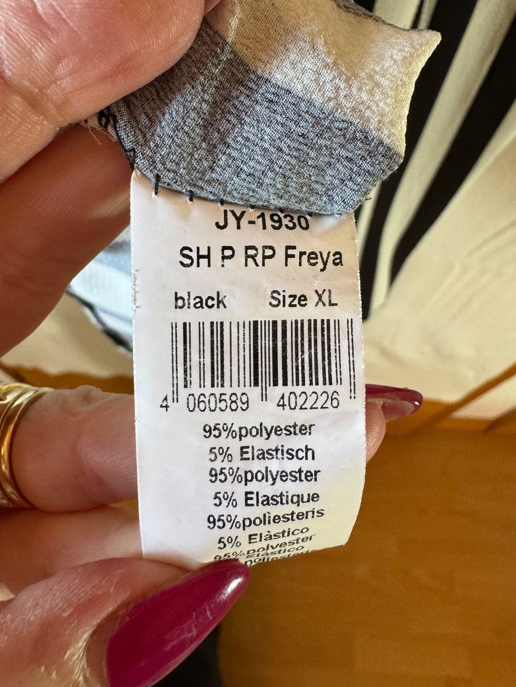 Tute: Kurzer Overall Gr. XL – Usato da Grosswangen venduto da second_hand_dress 9
