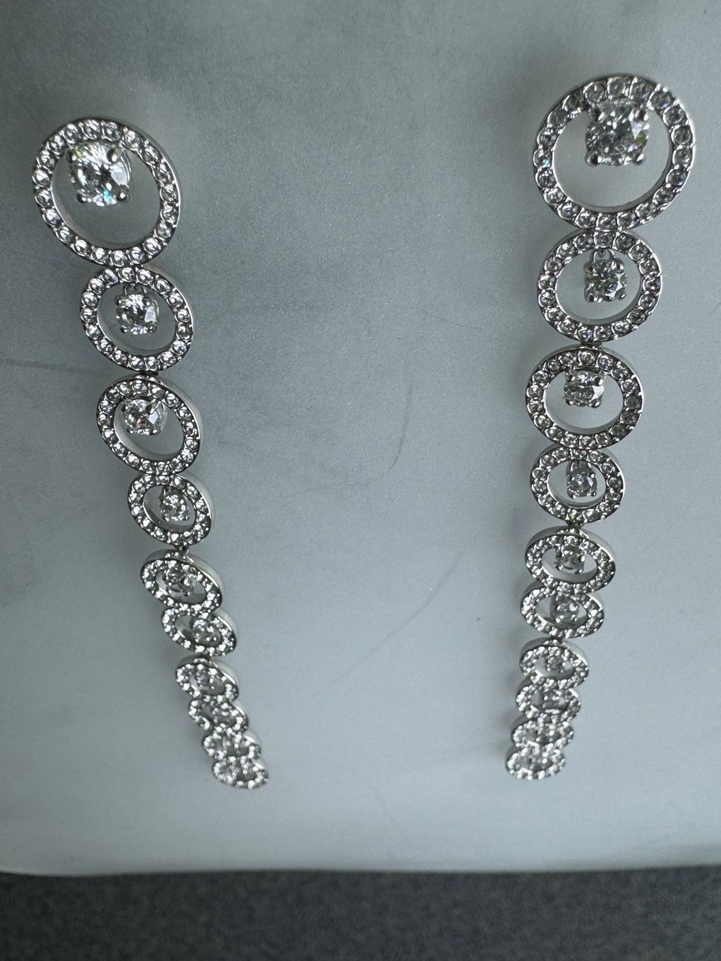 Swarovski Orecchini pendenti & Orecchini a lobo: Swarovski – Nuovo (secondo la descrizione) da Bern venduto da Javero 3