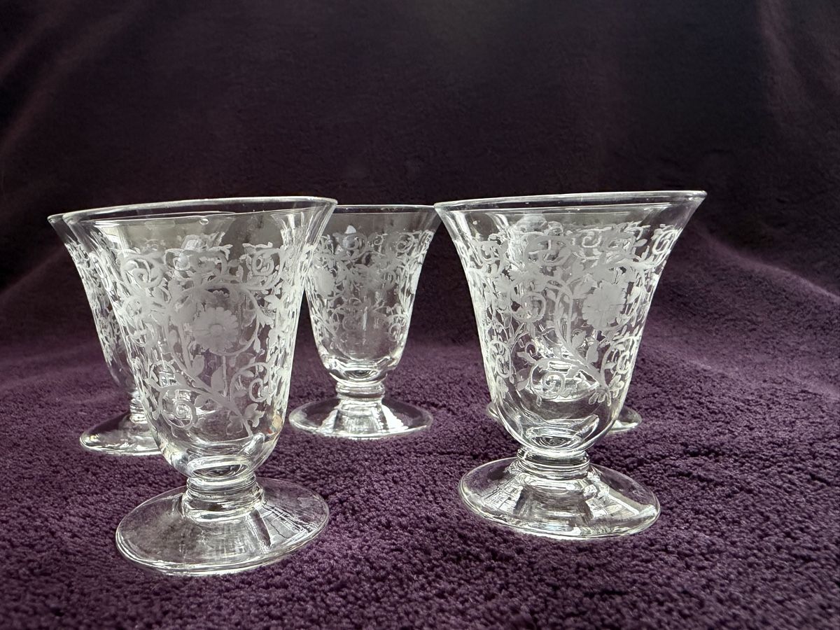 Gläser: Vintage Likör-Set / Karaffe mit 5 Gläsern – Gebraucht aus Oberönz von Nobs-Bern 2