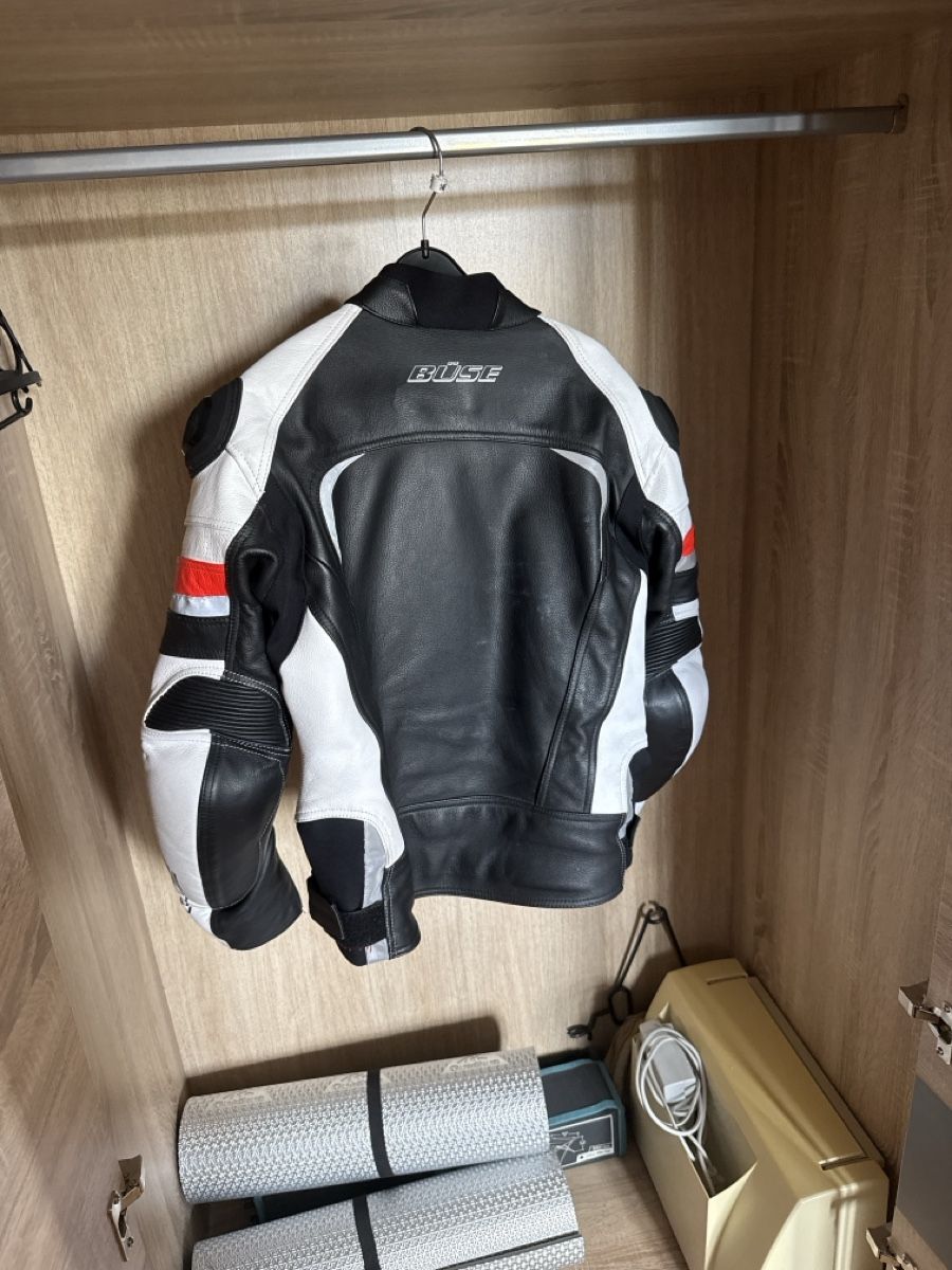 Giacche: Motorradjacke – Usato da Gunzwil venduto da zwe_2gzh