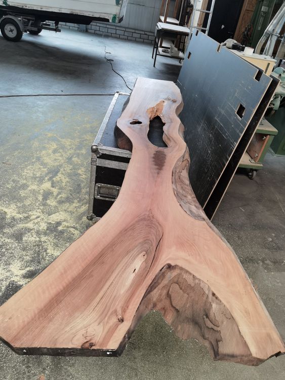 Articoli in legno: Nusbaumbrett – Usato da Aesch LU venduto da Cubic 4