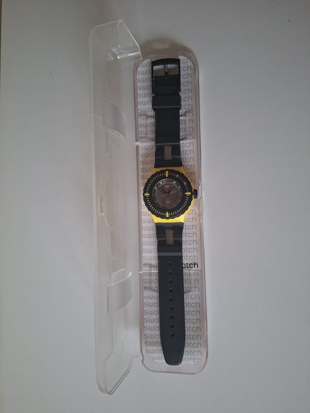 Swatch Uhren: Swatch  BUMBLE DIVE  Scuba  SUUJ100 – Neu (gemäss Beschreibung) aus Zürich von Daniel517 3