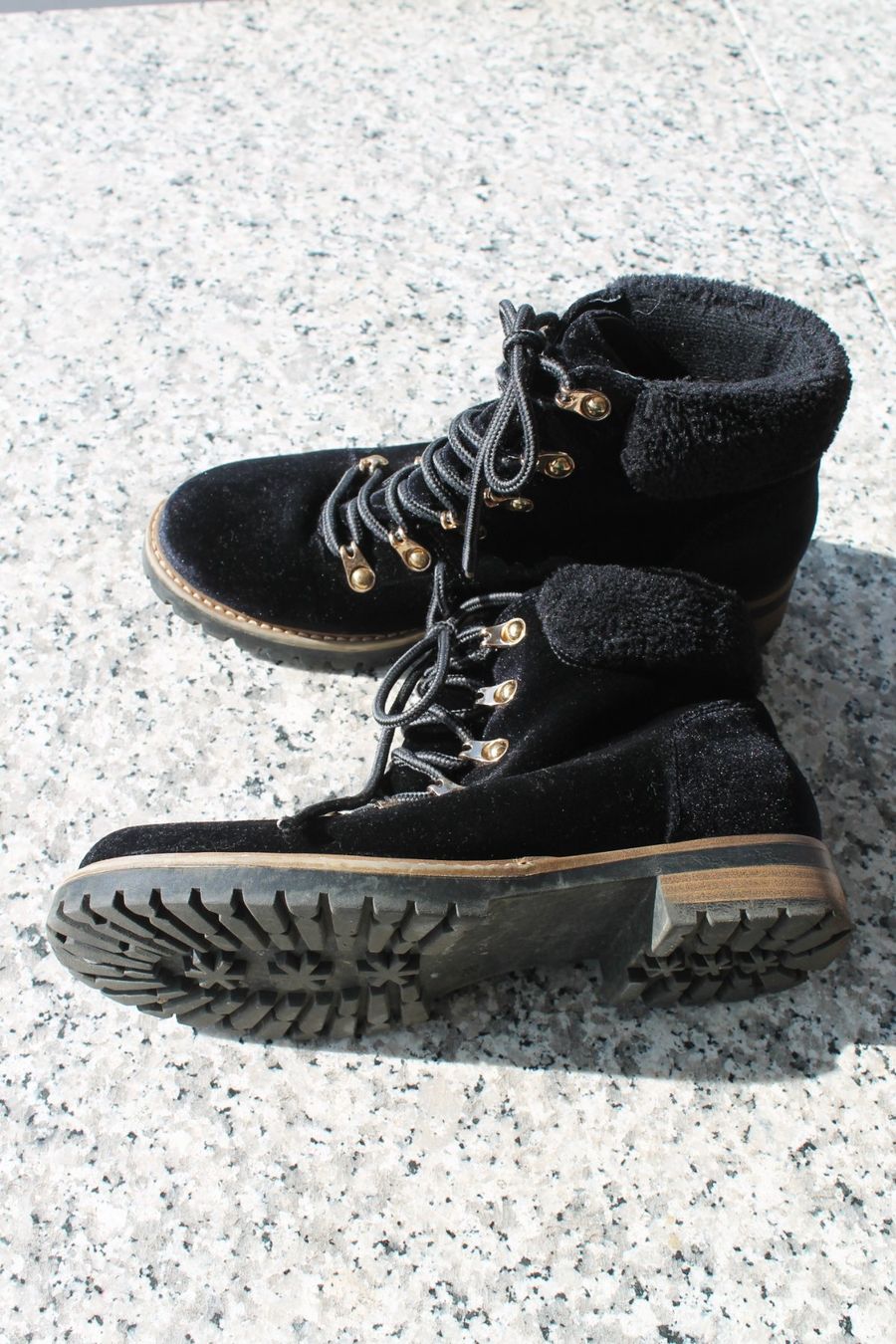 Damenschuhe: Chaussures 38 – Gebraucht aus Chez-le-Bart von jasse 2