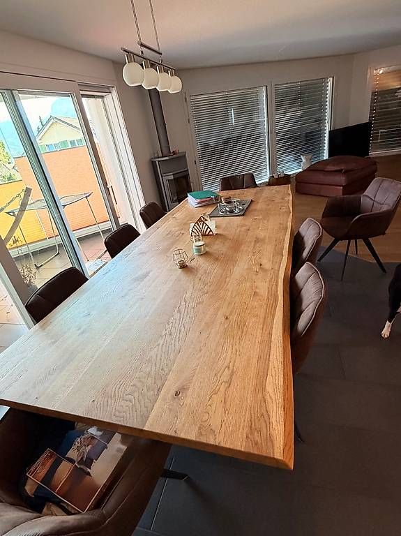Set di tavolo e panche: Esstisch m assive Eiche 300x120 & 10 Stühle – Usato da Richterswil venduto da SaSSa11