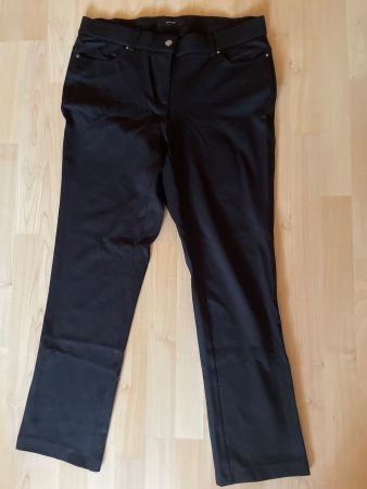 Navigazione Hose schwarz Groesse 42 neuwertig