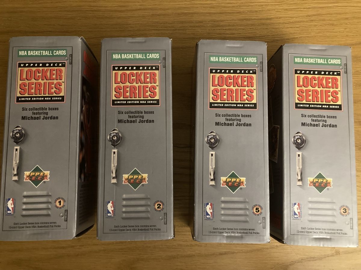 Nba Carte collezionabili: 4 box Upper deck 91 92 basketball locker series – Usato da Villars sur Glâne venduto da billbaroud
