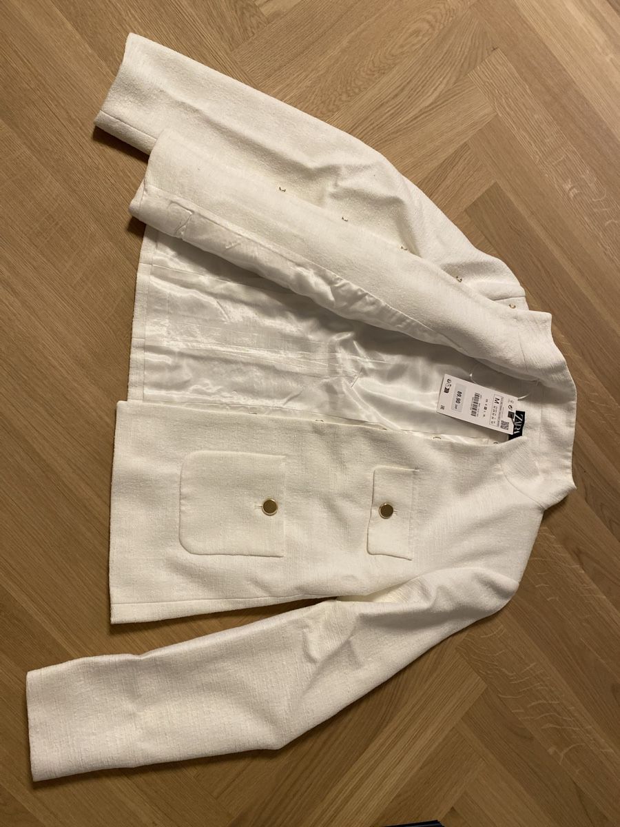 Zara Giacche: Blazer - Chanel - Schnitt – Nuovo e nell'imballaggio originale da Hergiswil NW venduto da sbrodego 1