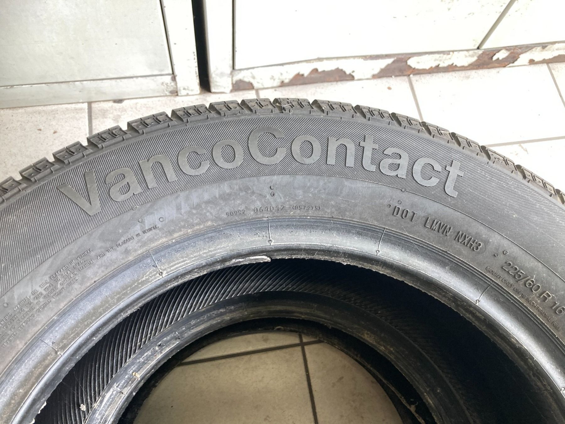 Continental Pneumatici & Ruote complete: 225/60R16 Sommerpneu – Usato da Cham venduto da WB2223 3