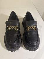 Mocassins noirs à chaîne dorée, taille 39 - Automne