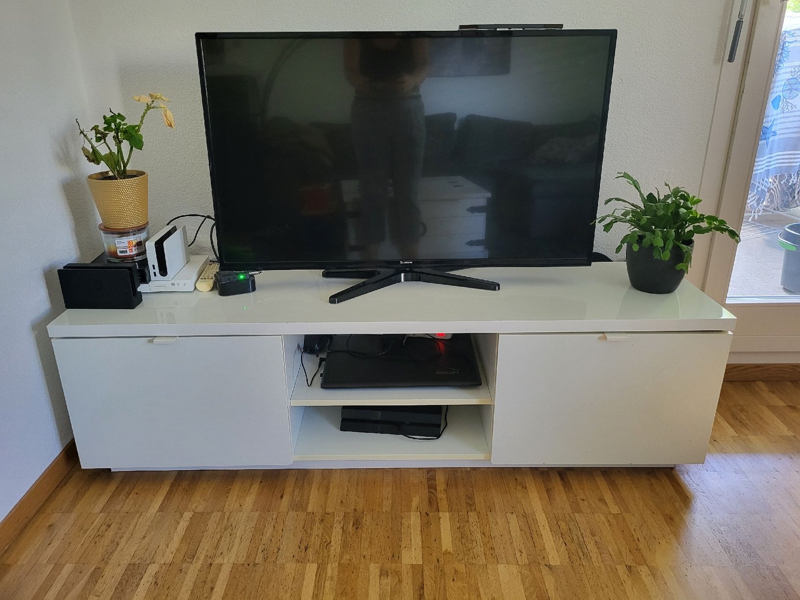 Ikea TV Möbel: meuble tv ikea – Gebraucht aus Biel/Bienne von Wensol 3