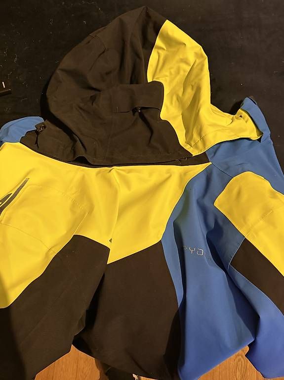Jacken: Spyder Skijacke L/52 – Gebraucht aus Muotathal von ketola 4