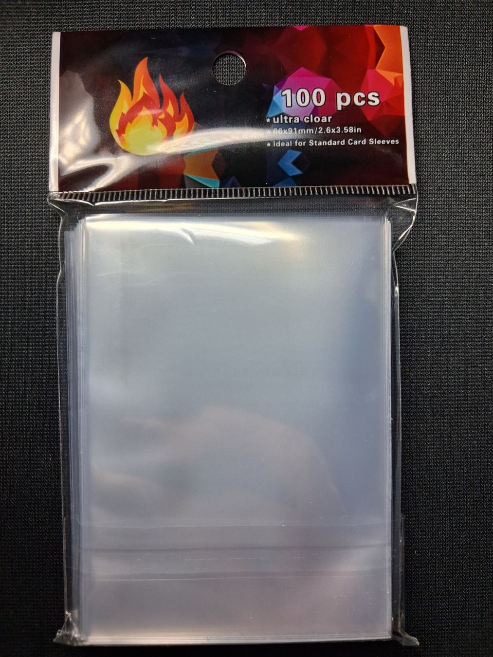 Altre raccolte & rarità: 100 Kartenhüllen/Sleeves 66x91mm – Nuovo e nell'imballaggio originale da Andwil TG venduto da Artrarecards_Etter