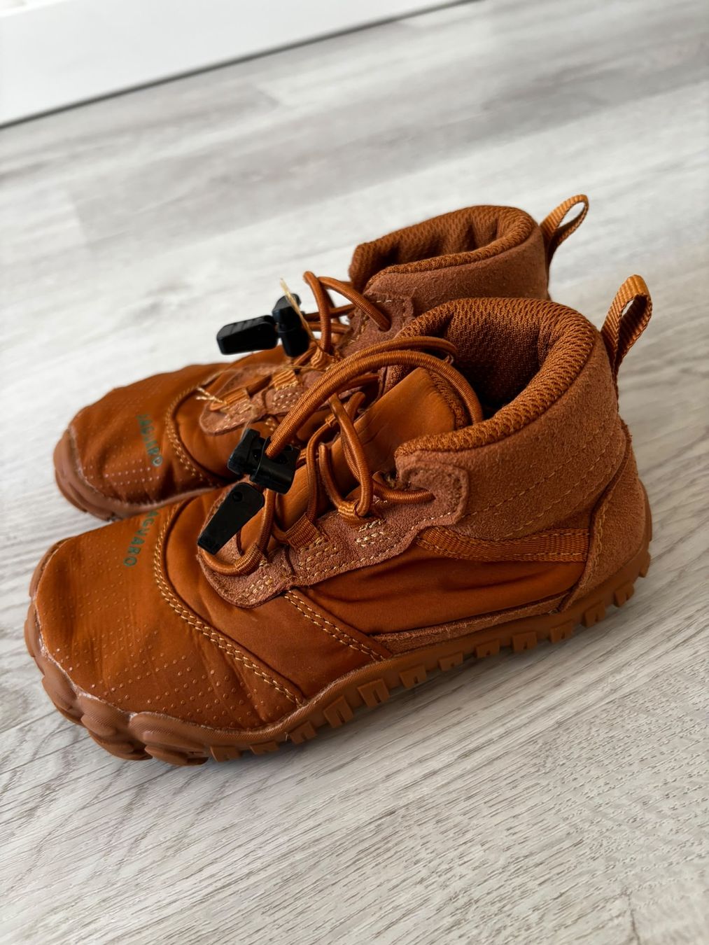 Scarpe per ragazzi: Kindersneaker Gr. 27 – Usato da Hochfelden venduto da rub_rnw5 3