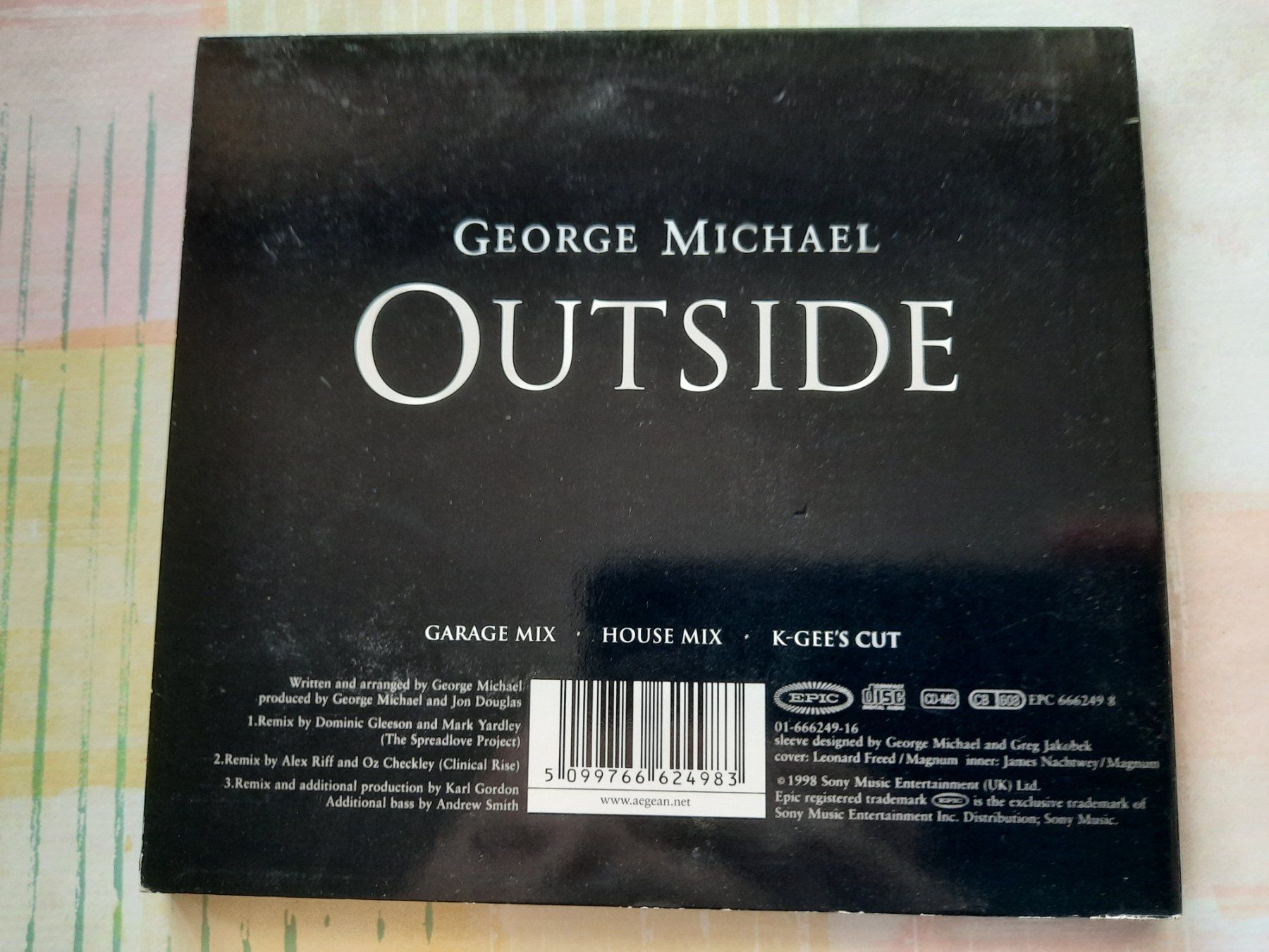 CDs: Cd George Michael - Outside - The Mixes – D'occasion à Pully par bro_n52j 1